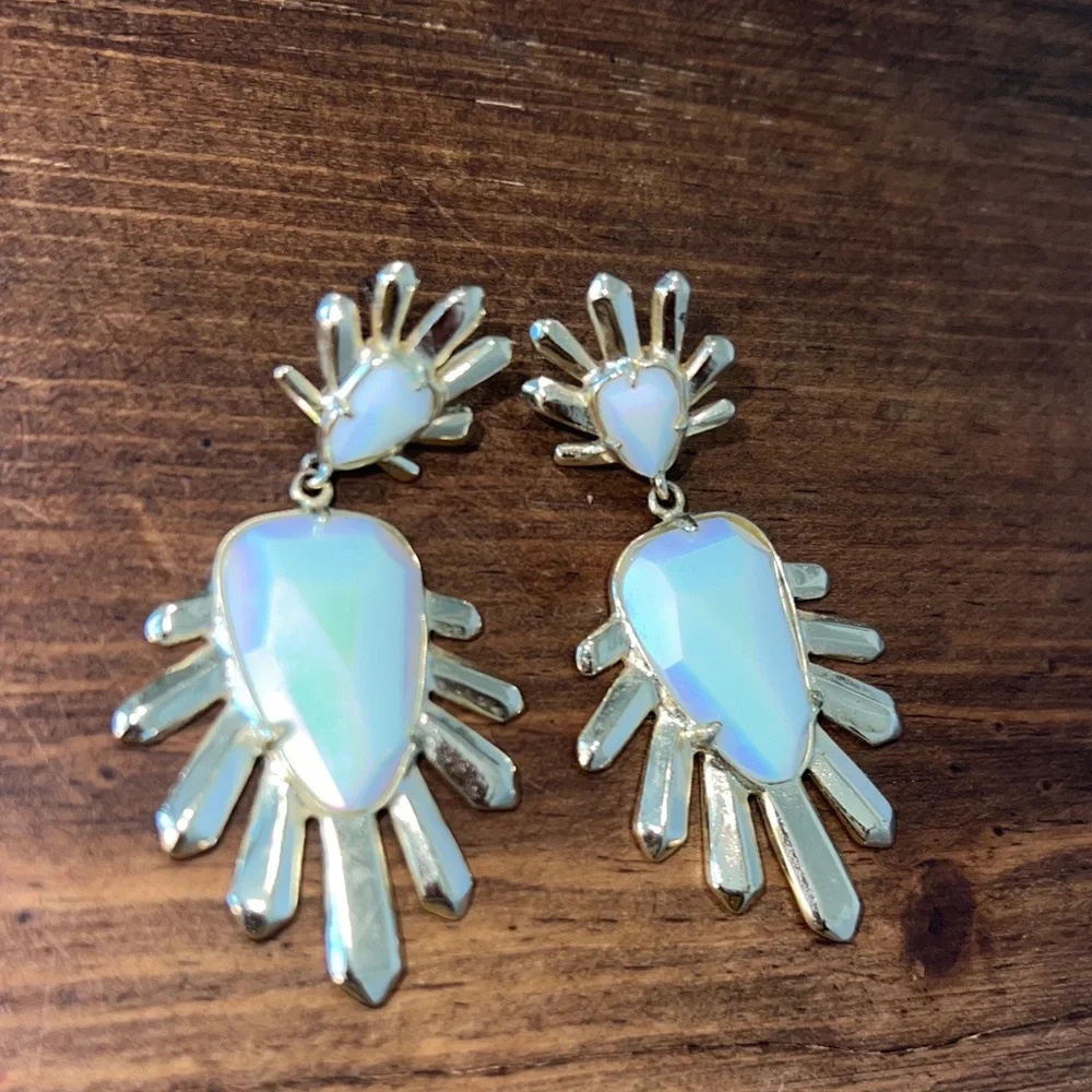Kendra Scott Vintage Gold and Iridescent “Avant Garden” Earrings - Picture 9 of 10